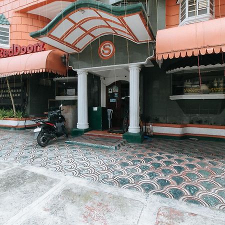 Reddoorz Near East Avenue Medical Center Hotel Quezon City Exterior photo